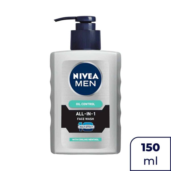 Nivea Men's Face Wash Oil Control (150 ml)